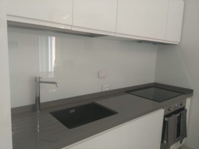 Schienale cucina in vetro temperato 6mm verniciato bianco